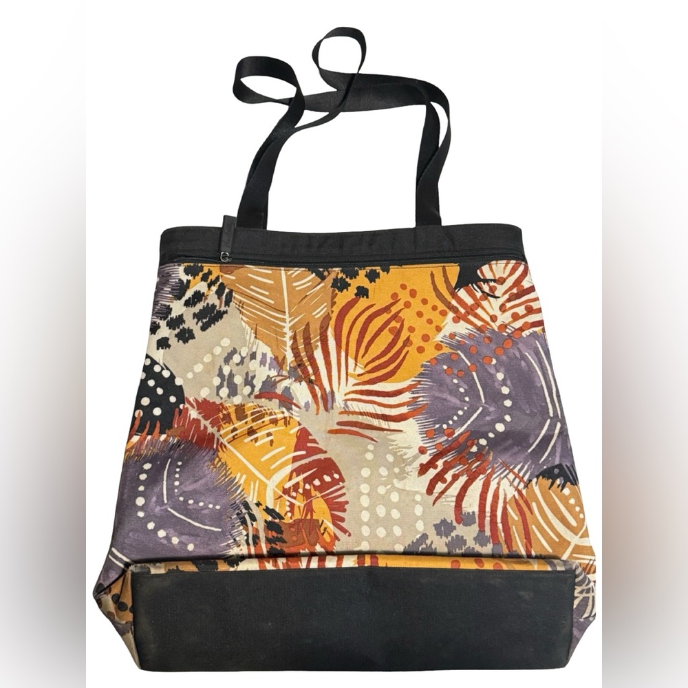 Vera Bradley Lighten Up Floral Tote Bag waterproof Black Trim